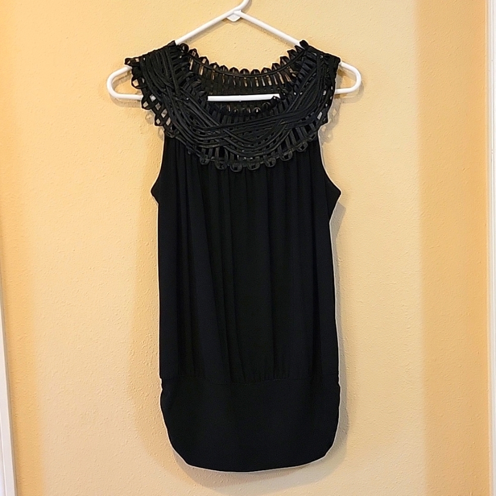 Black Sleeveless blouse